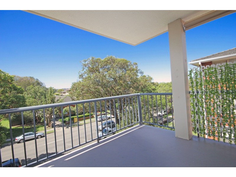 8/49 Howard Ave, Dee Why NSW 2099