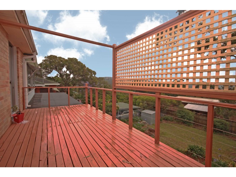 16 CAROLYN AVENUE, Beacon Hill NSW 2100