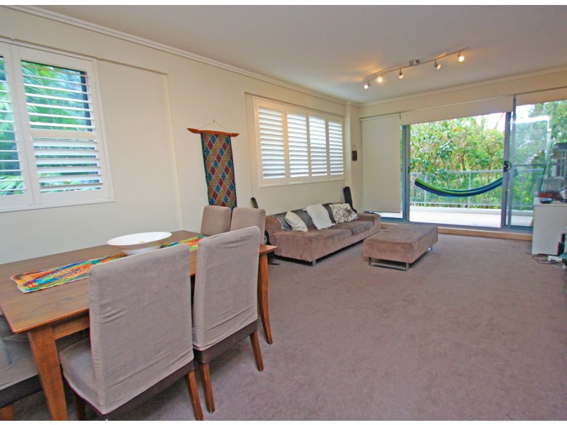 B16/31-37 Pacific Parade, Dee Why NSW 2099