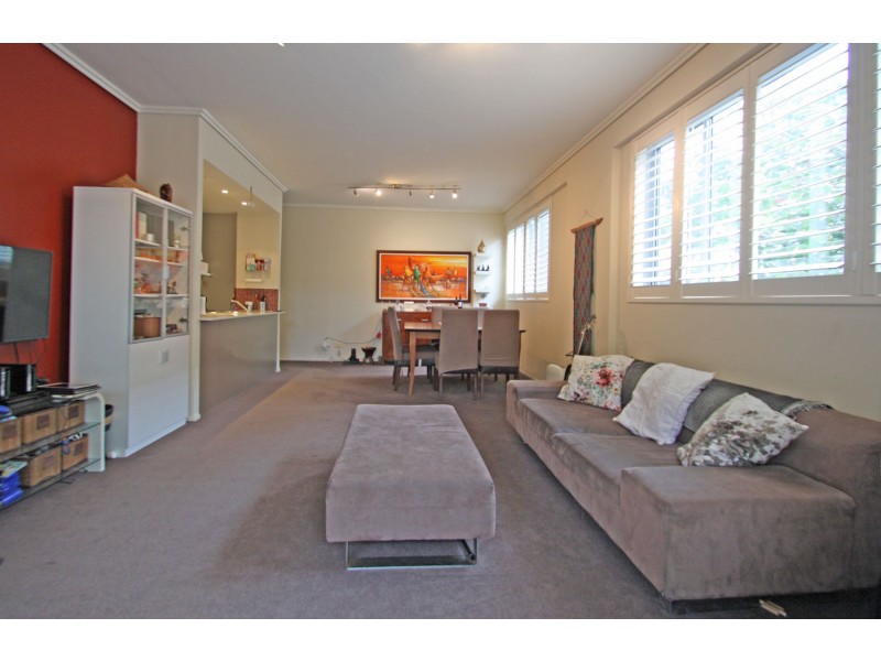 B16/31-37 Pacific Parade, Dee Why NSW 2099