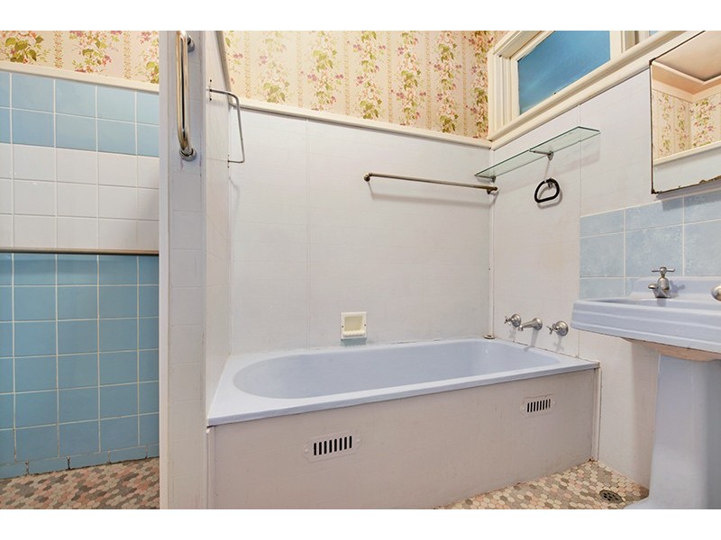22 Redman Road, Dee Why NSW 2099