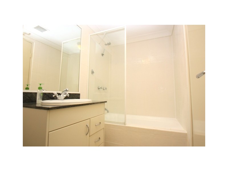 2/34-38 Boronia Street, Dee Why NSW 2099
