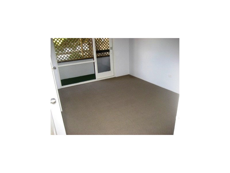18/105 Pacific Parade, Dee Why NSW 2099