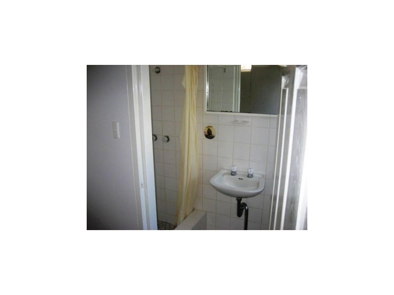 18/105 Pacific Parade, Dee Why NSW 2099