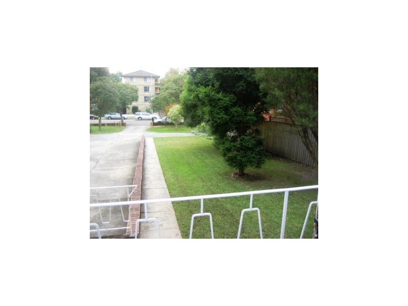 6/51 Howard Avenue, Dee Why NSW 2099