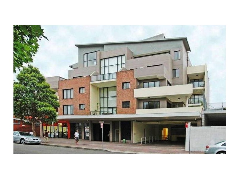 30/10-12 Oaks Avenue, Dee Why NSW 2099