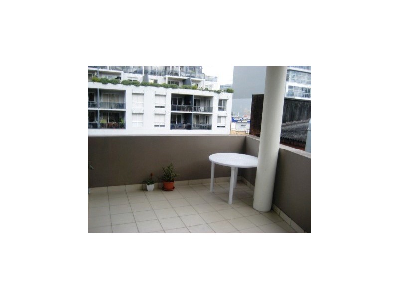 11/10-12 Oaks Avenue, Dee Why NSW 2099