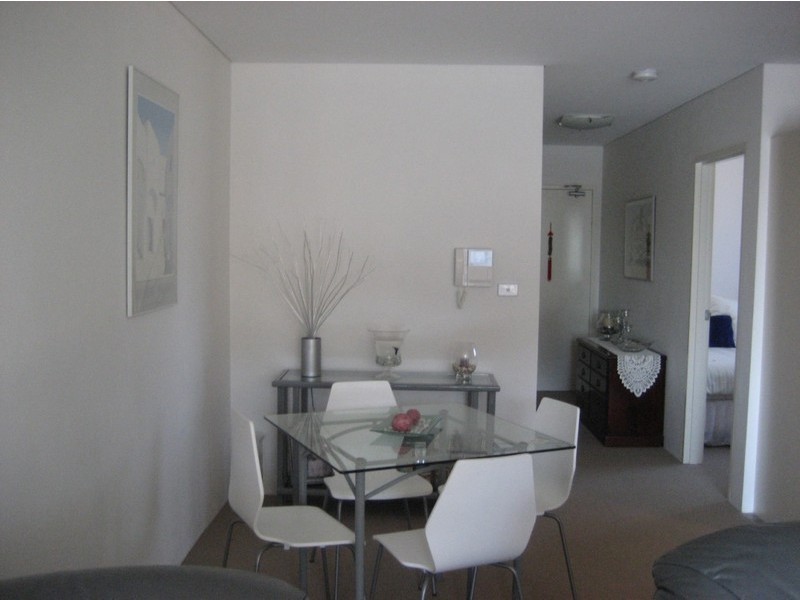 28/11-13 Oaks Avenue, Dee Why NSW 2099