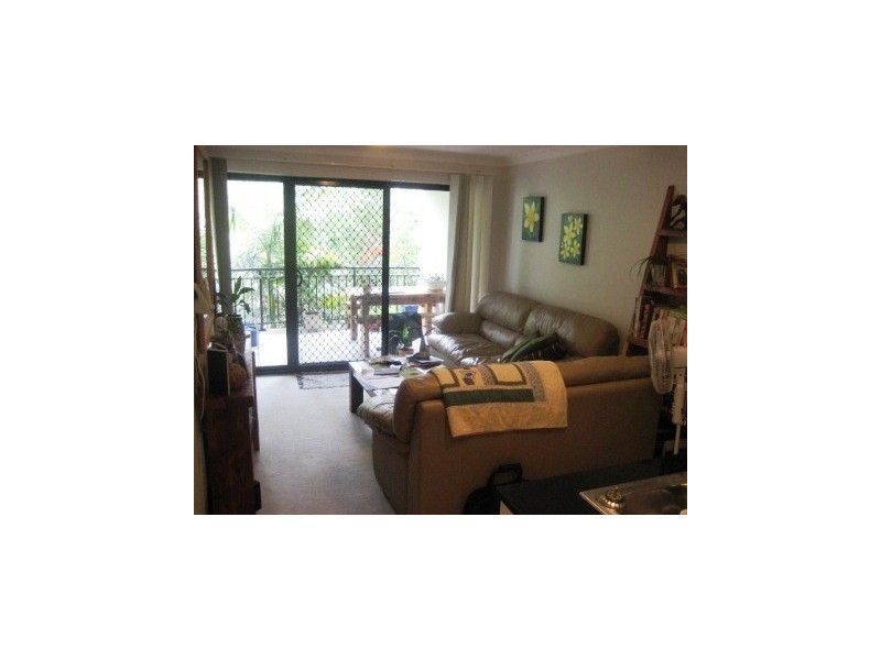 1/82-82A Old pittwater Road, Brookvale NSW 2100