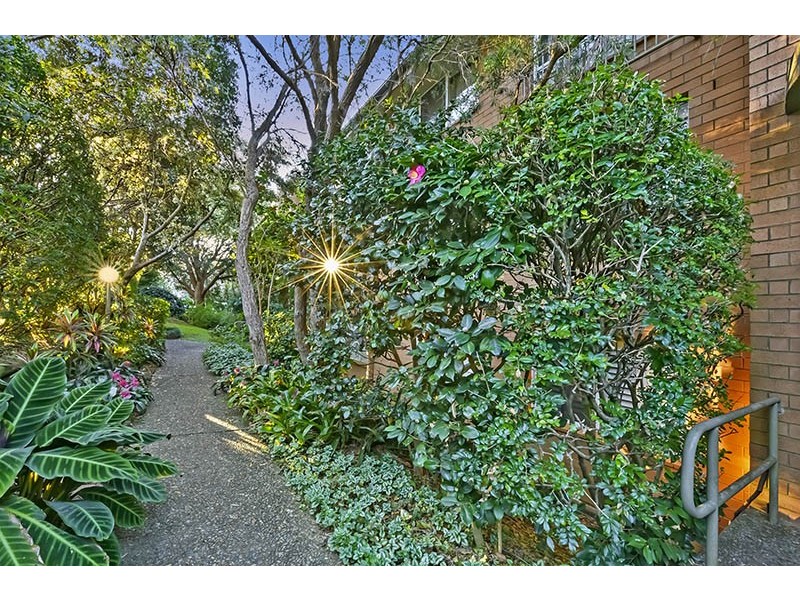 9/16 The Crescent, Dee Why NSW 2099