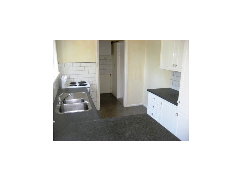 240 Headland Road, Curl Curl NSW 2096