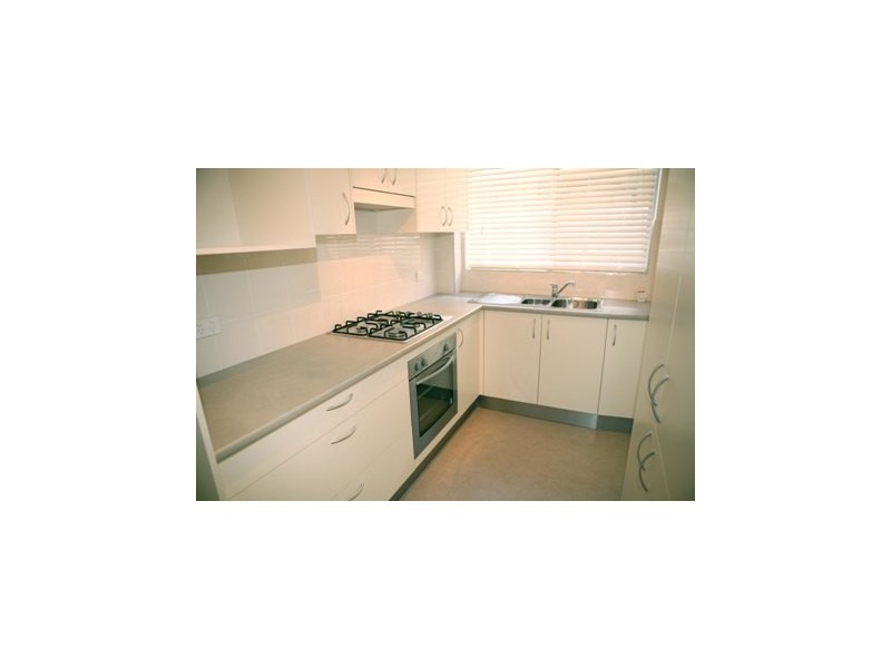 2/14 Mooramba Road, Dee Why NSW 2099