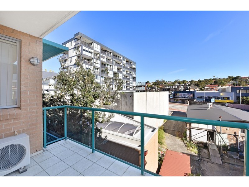 77/1-3 Delmar Pde, Dee Why NSW 2099