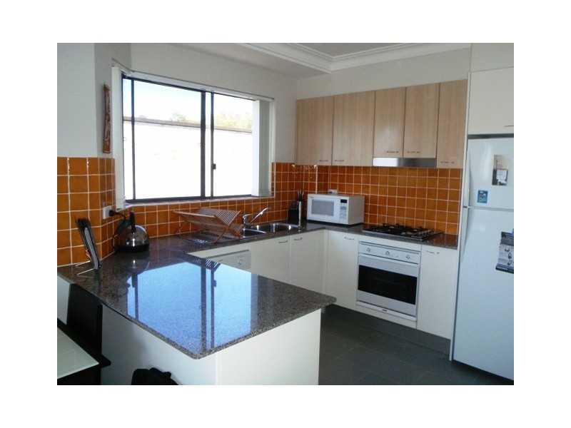 9/2-4 Francis Street, Dee Why NSW 2099