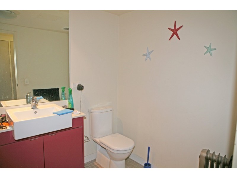 B8/31-37 Pacific Parade, Dee Why NSW 2099