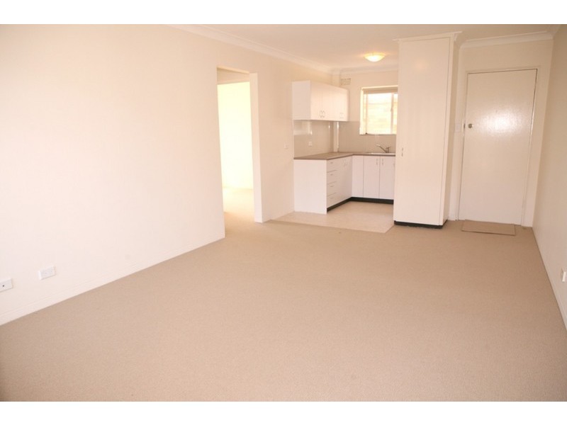 22/15 Kooloora Avenue, Freshwater NSW 2096