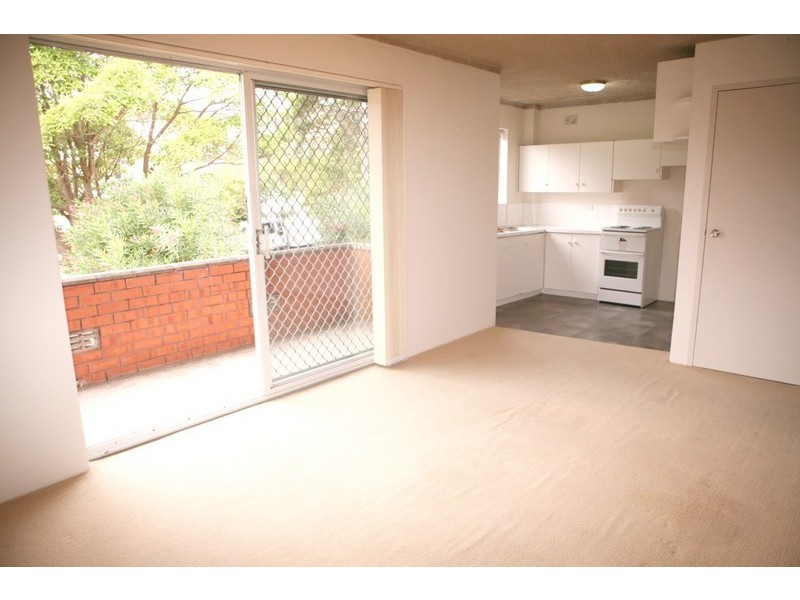 2/3 Wheeler Parade, Dee Why NSW 2099