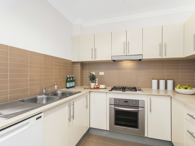 27/11-13 Oaks Ave, Dee Why NSW 2099