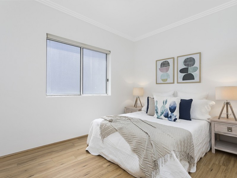 27/11-13 Oaks Ave, Dee Why NSW 2099