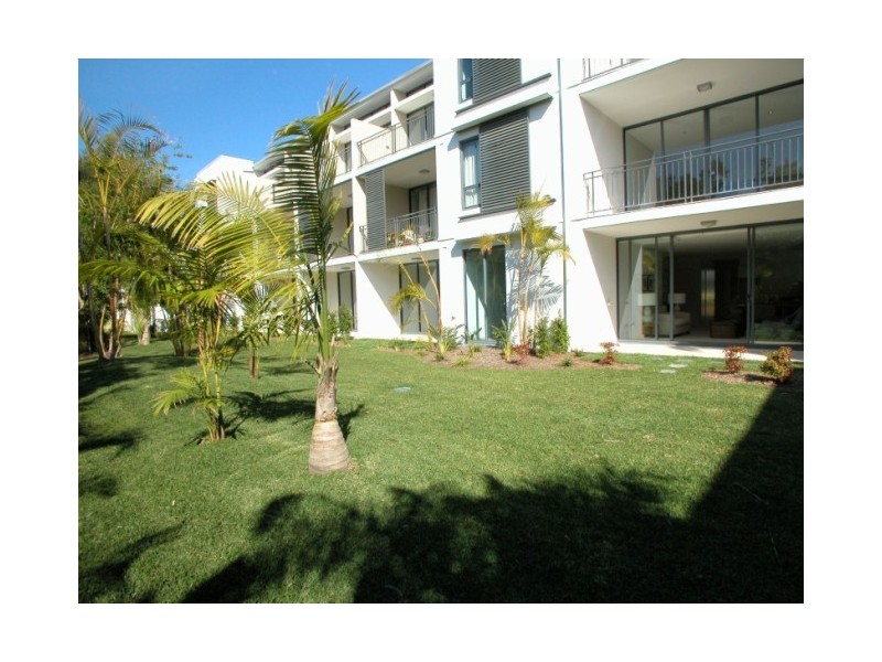 1/20 Hawkesbury Avenue, Dee Why NSW 2099