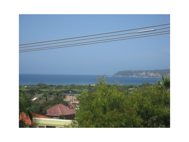 22 Bellevue Parade, North Curl Curl NSW 2099