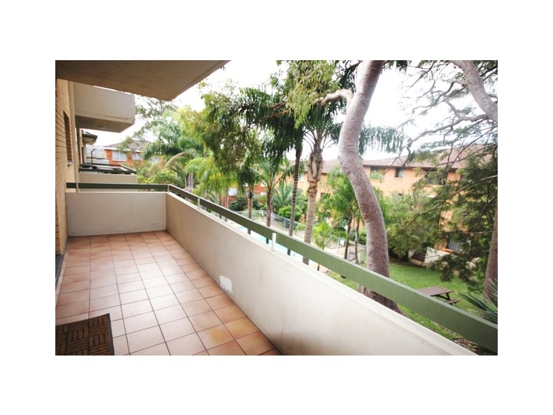 18/80-82 Pacific Parade, Dee Why NSW 2099