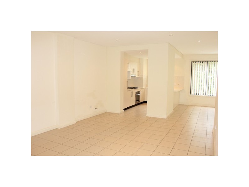 11/10-12 OAKS AVENUE, Dee Why NSW 2099