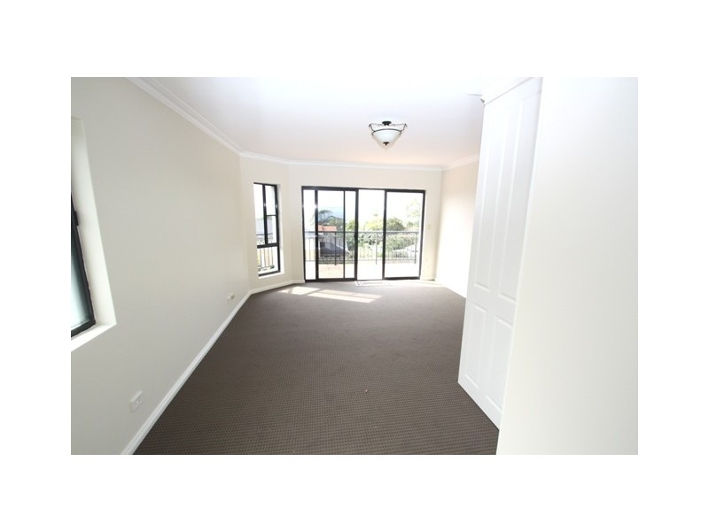 17a Acacia Street, Collaroy Plateau NSW 2097