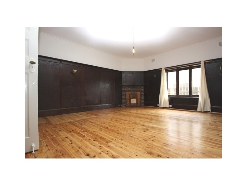 4 Brissenden Ave, Collaroy Beach NSW 2097