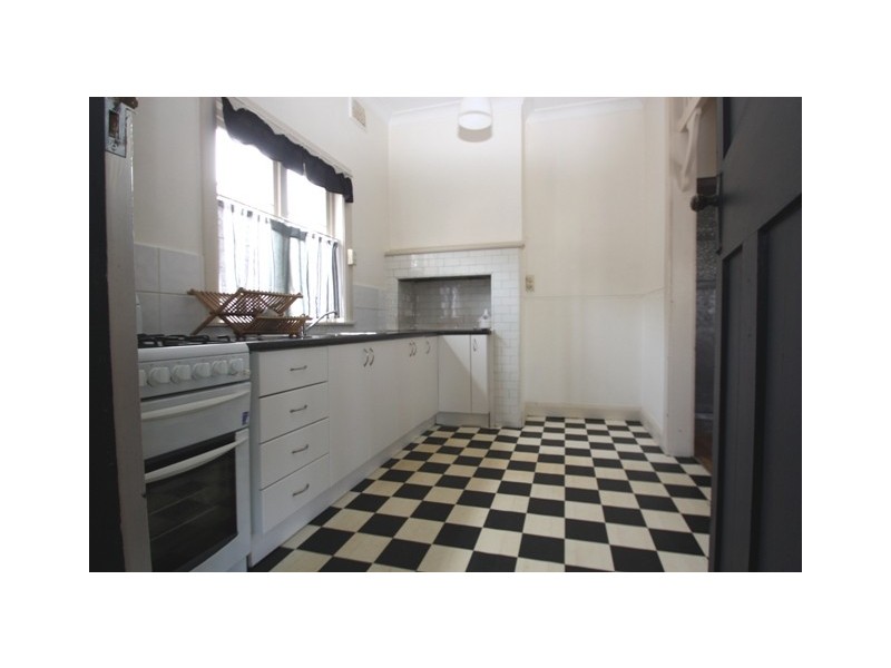 4 Brissenden Ave, Collaroy Beach NSW 2097