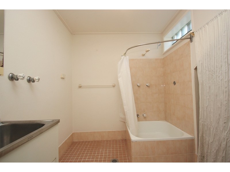 2a Beacon Avenue, Beacon Hill NSW 2100