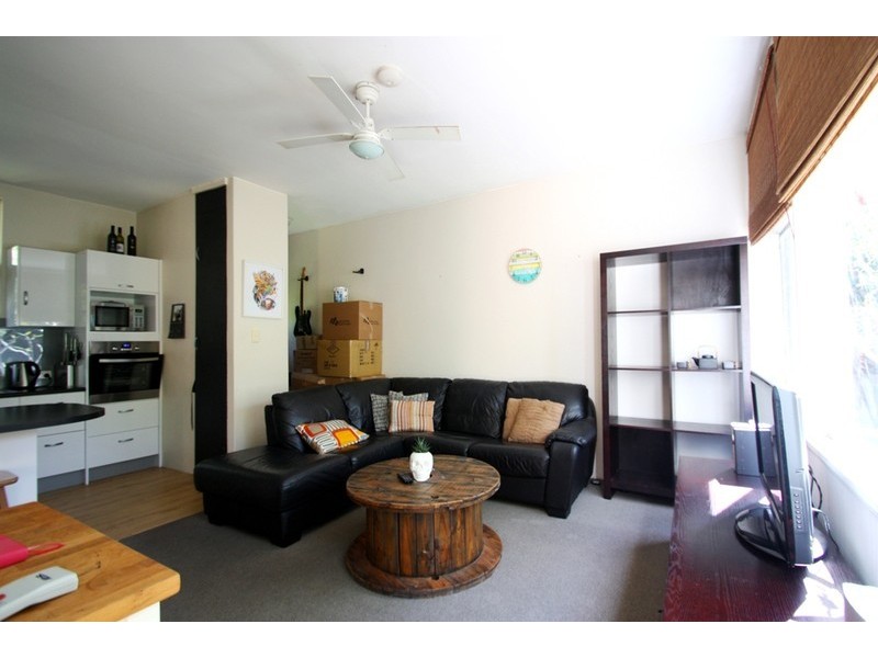 3/285 Barrenjoey Rd, Newport NSW 2106