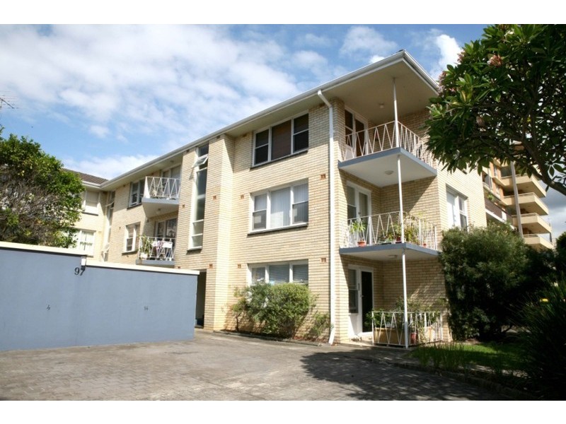 30/97-99 Oaks Avenue, Dee Why NSW 2099