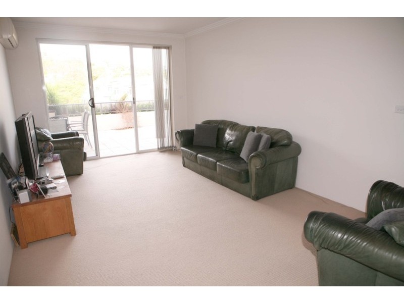 25/11-13 Oaks Avenue, Dee Why NSW 2099