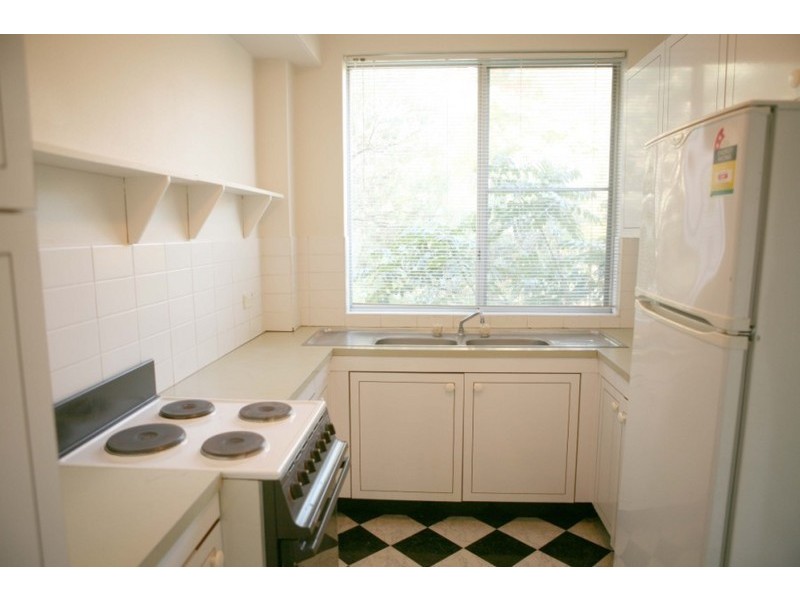 24/52-56 The Crescent, Dee Why NSW 2099