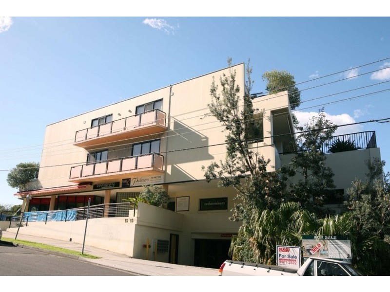 SOLD 2/13-15 Francis Street, Dee Why NSW 2099