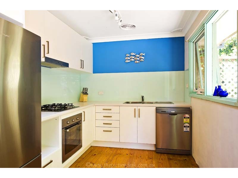 JUST SOLD!  Call Arnold 0403 188 118, North Narrabeen NSW 2101