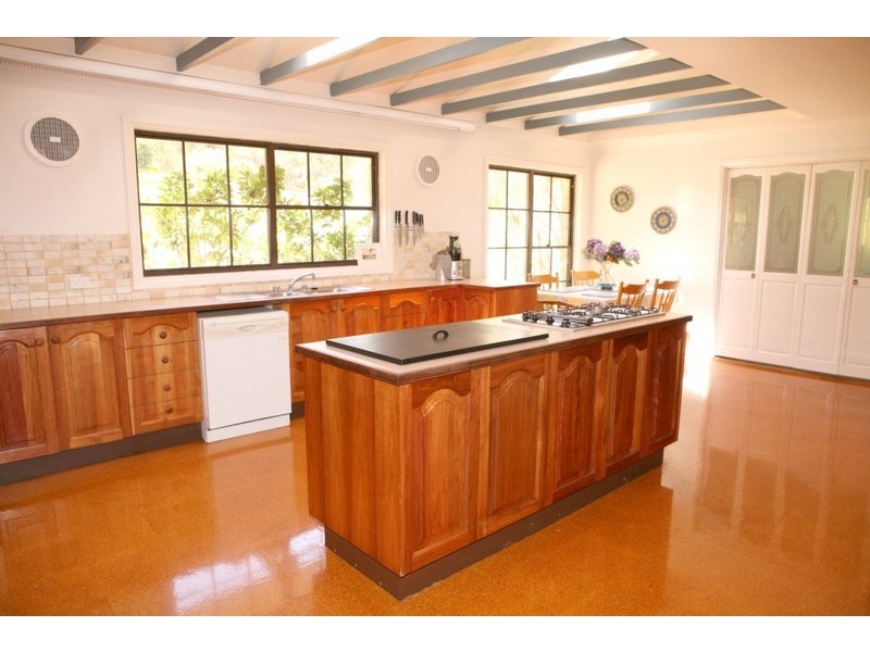 1081 Oxford Falls Road, Oxford Falls NSW 2100