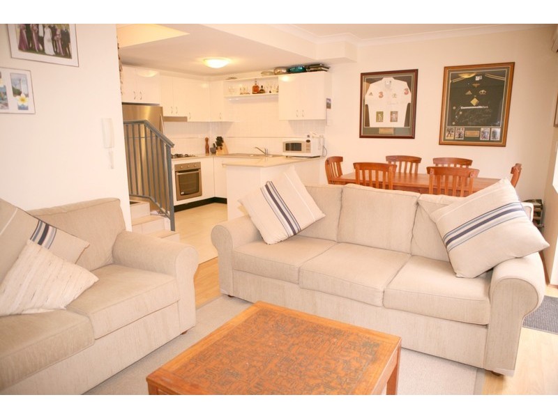 3/22 Pacific Parade, Dee Why NSW 2099