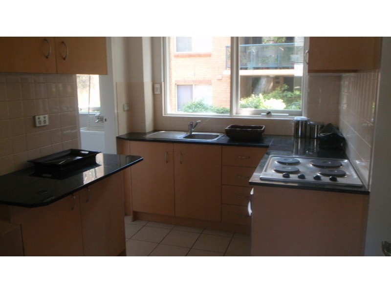 4/19  Holborn Ave, Dee Why NSW 2099