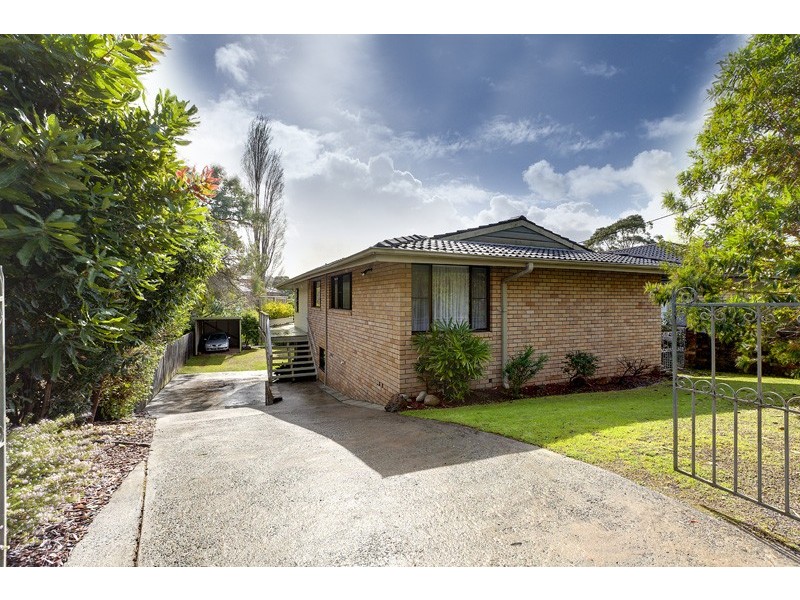 22 Alkira Circuit, Narraweena NSW 2099