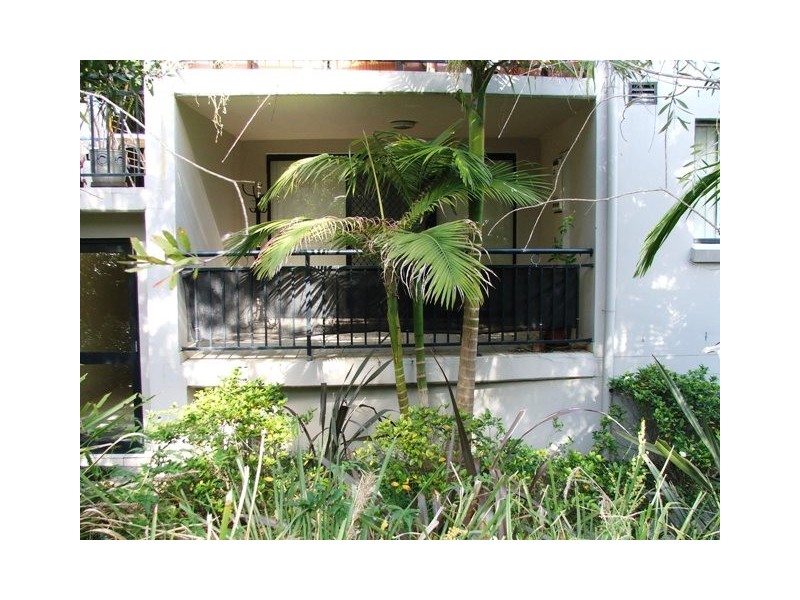 1/82-82A Old Pittwater Road, Brookvale NSW 2100