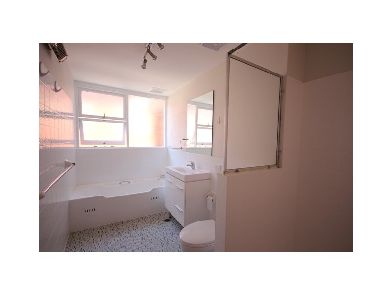 3/77 Howard Ave, Dee Why NSW 2099