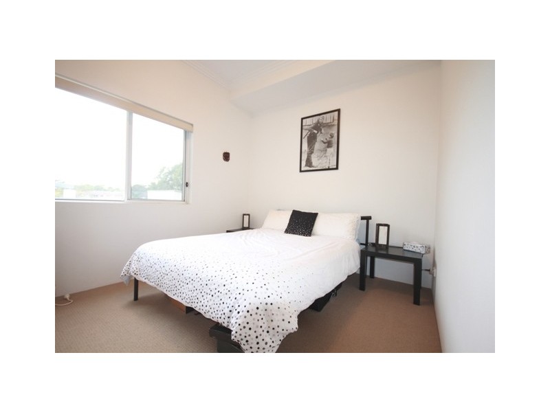 16/11-13 Oaks Ave, Dee Why NSW 2099