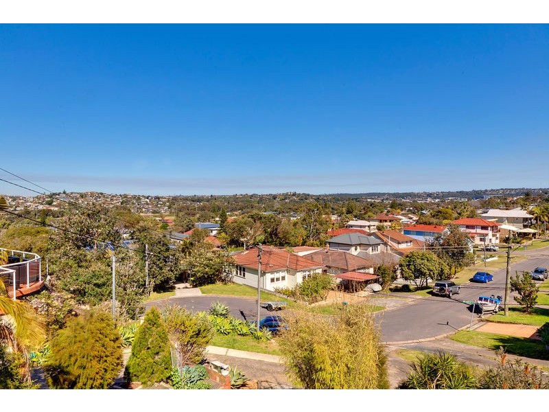 4 Bellevue Place, North Curl Curl NSW 2099