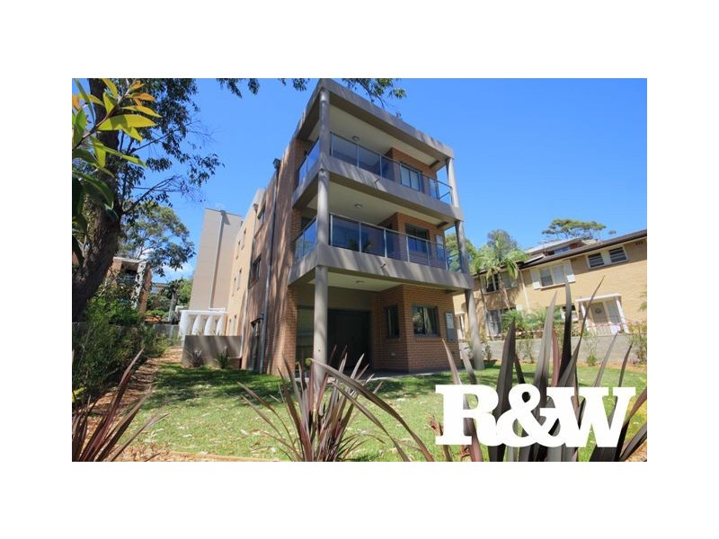 1/32 The Crescent, Dee Why NSW 2099