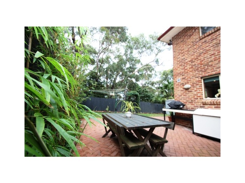 8 Guardian Parade, Beacon Hill NSW 2100