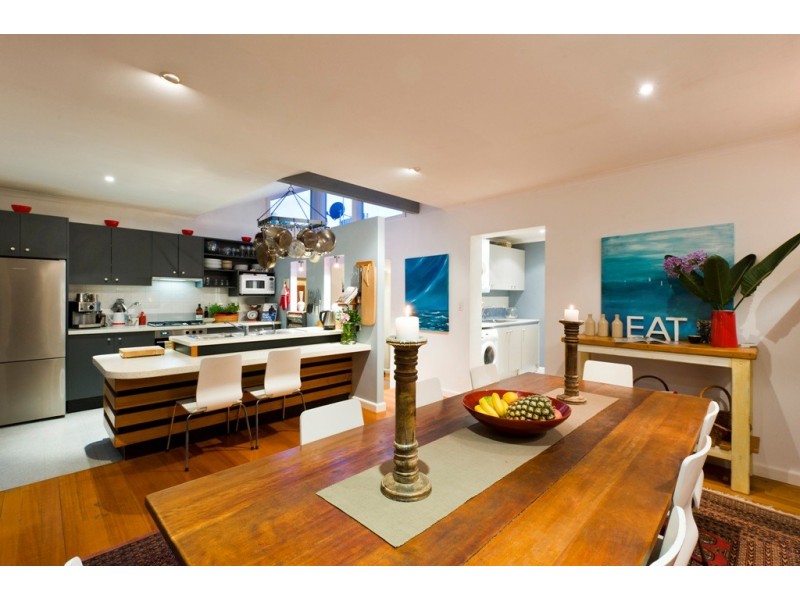 8 The Outlook, Bilgola NSW 2107