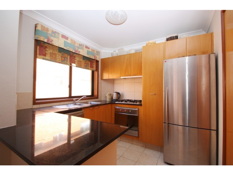 8/37 Oaks Ave, Dee Why NSW 2099