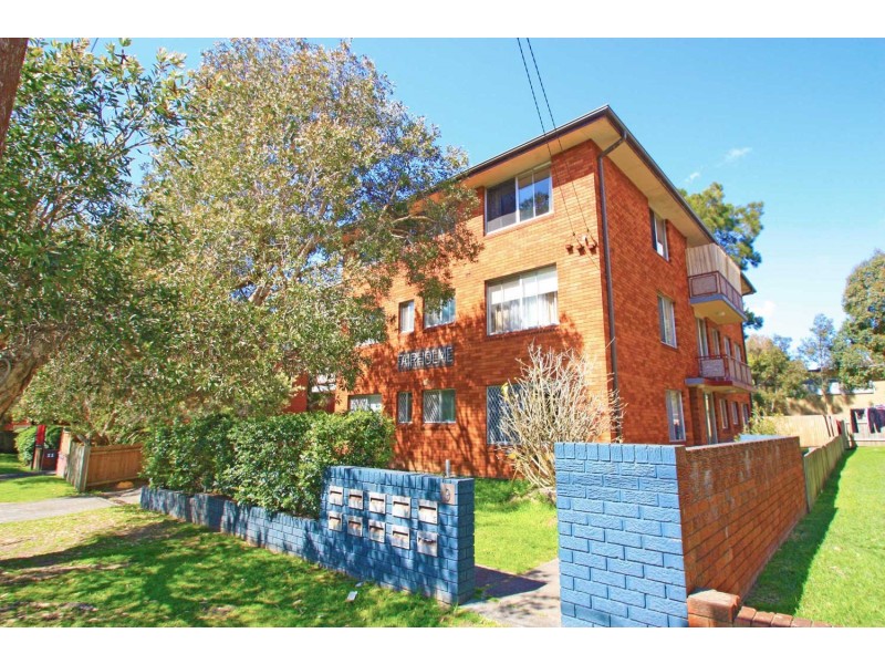 6/9 Iliaki Place, Dee Why NSW 2099
